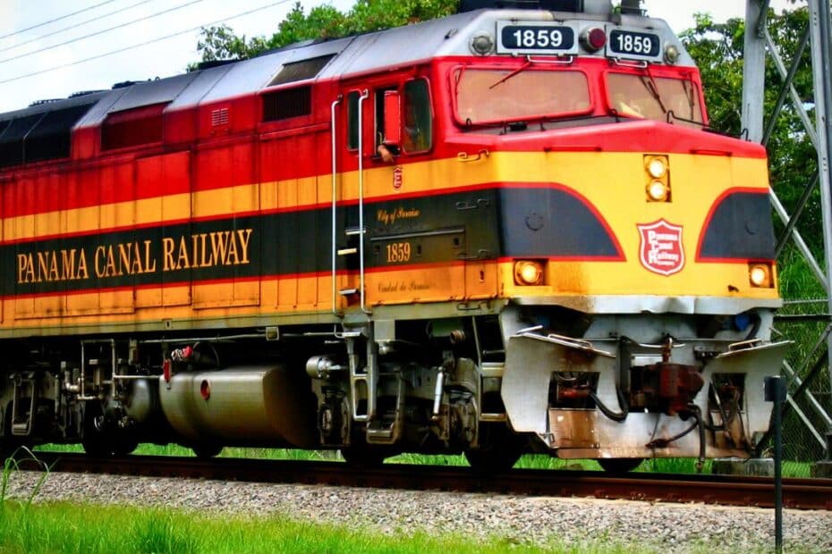 Train of the Panama Canal Railway Company