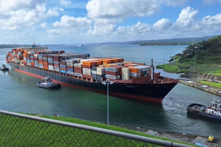 Container ship with tugboats in the Panama Canal